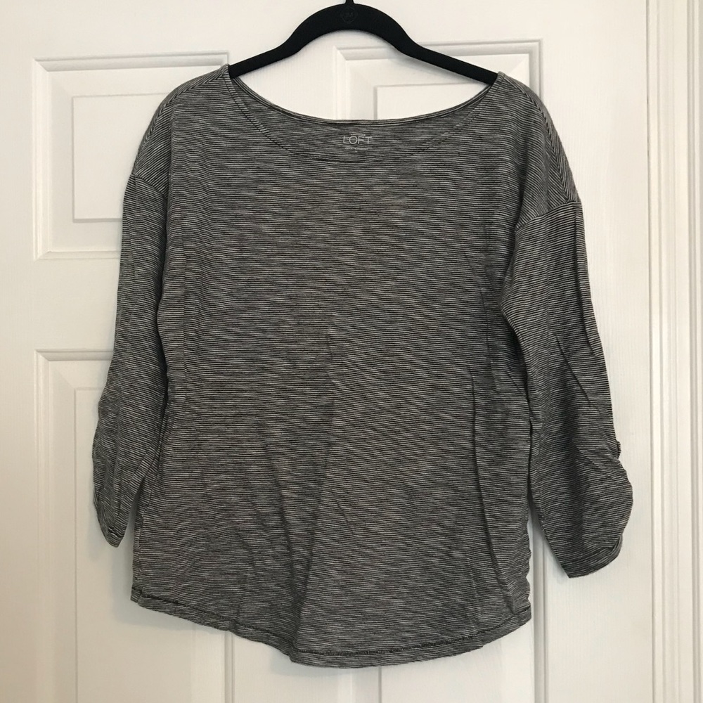 3/4 sleeve LOFT top size medium